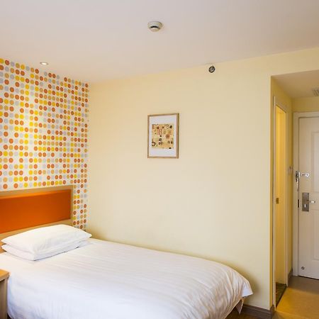 Home Inn Kunming Dongfeng Square Metro Station Екстериор снимка
